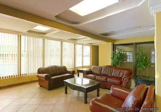 Econo Lodge Del Rio Buitenkant foto