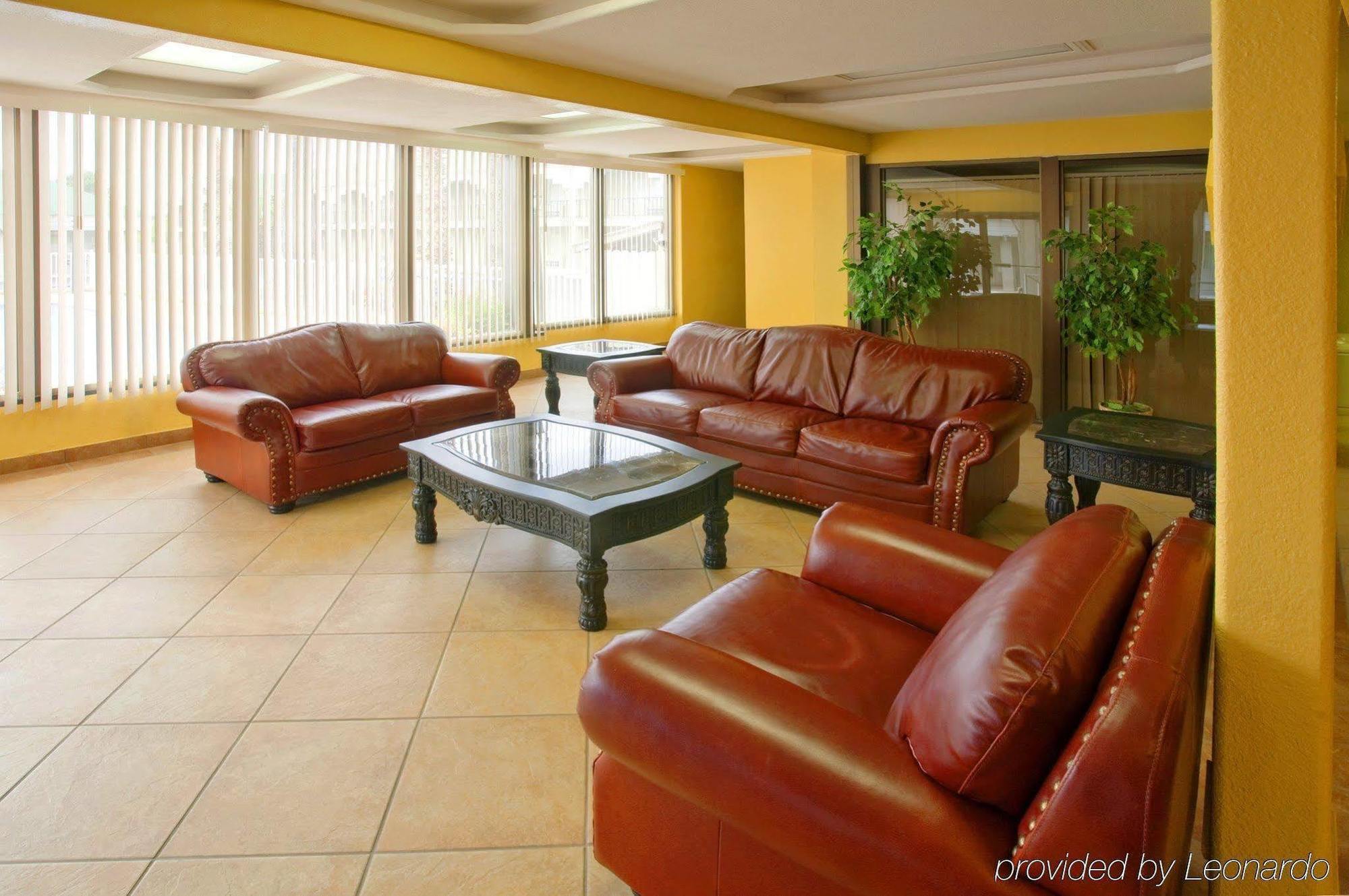Econo Lodge Del Rio Interieur foto